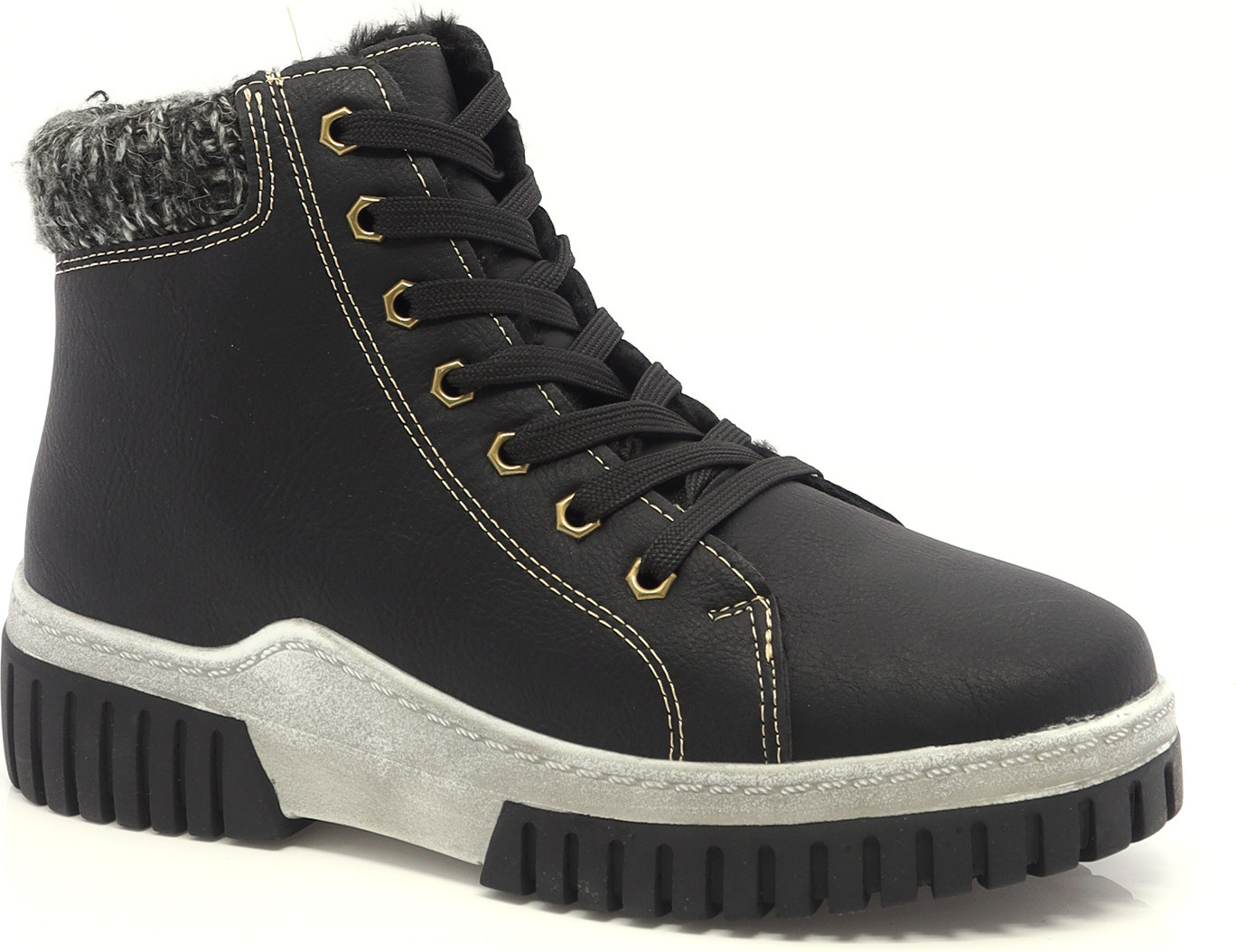 81128 M ET M FOOTWEAR