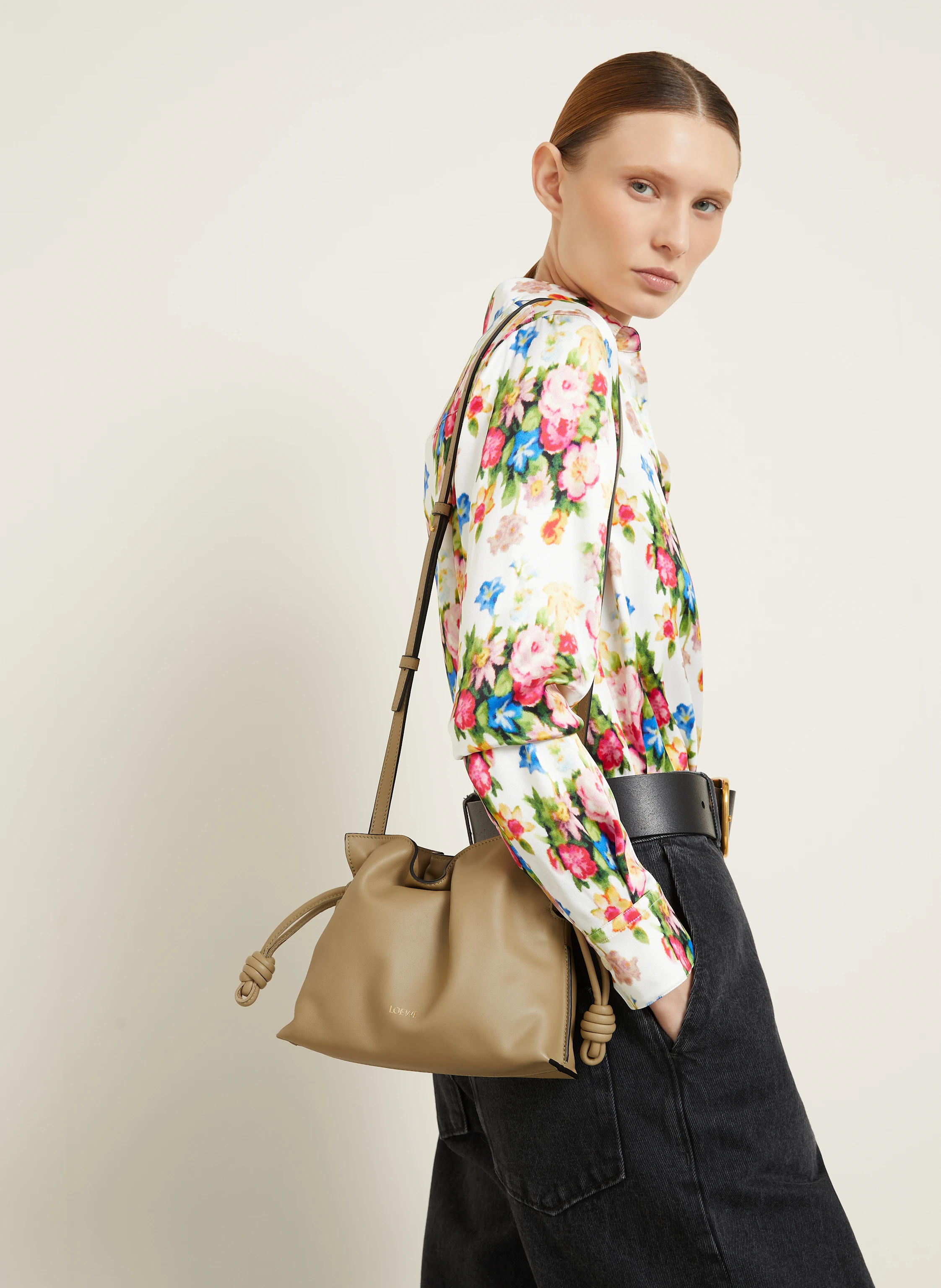 LOEWE Clutch FLAMENCO MINI