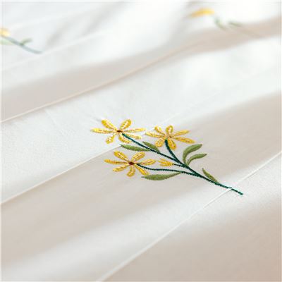 Linge de lit percale brodée