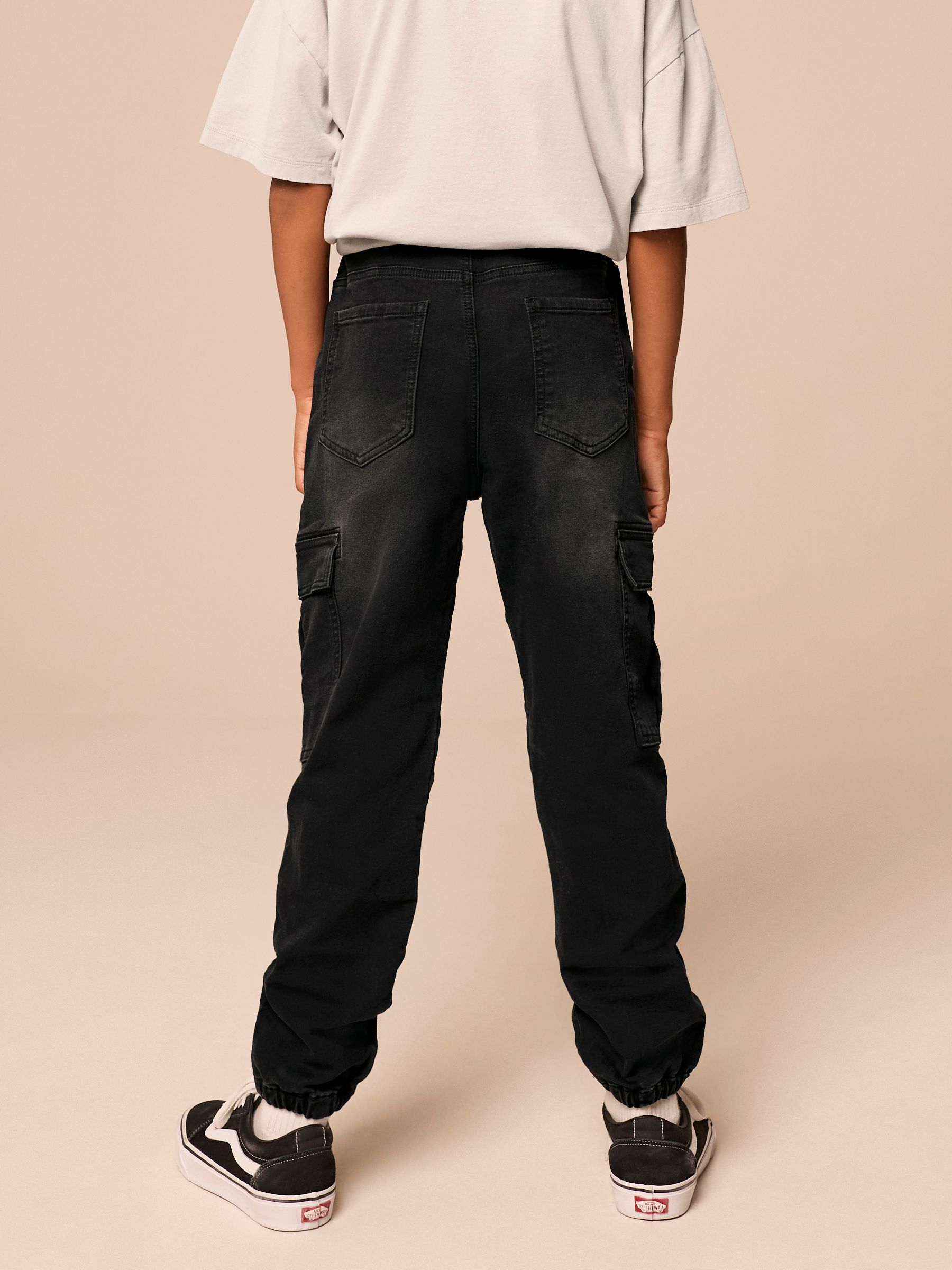 Zwart - Cargo jeans met elastische taille (3-16 jr)