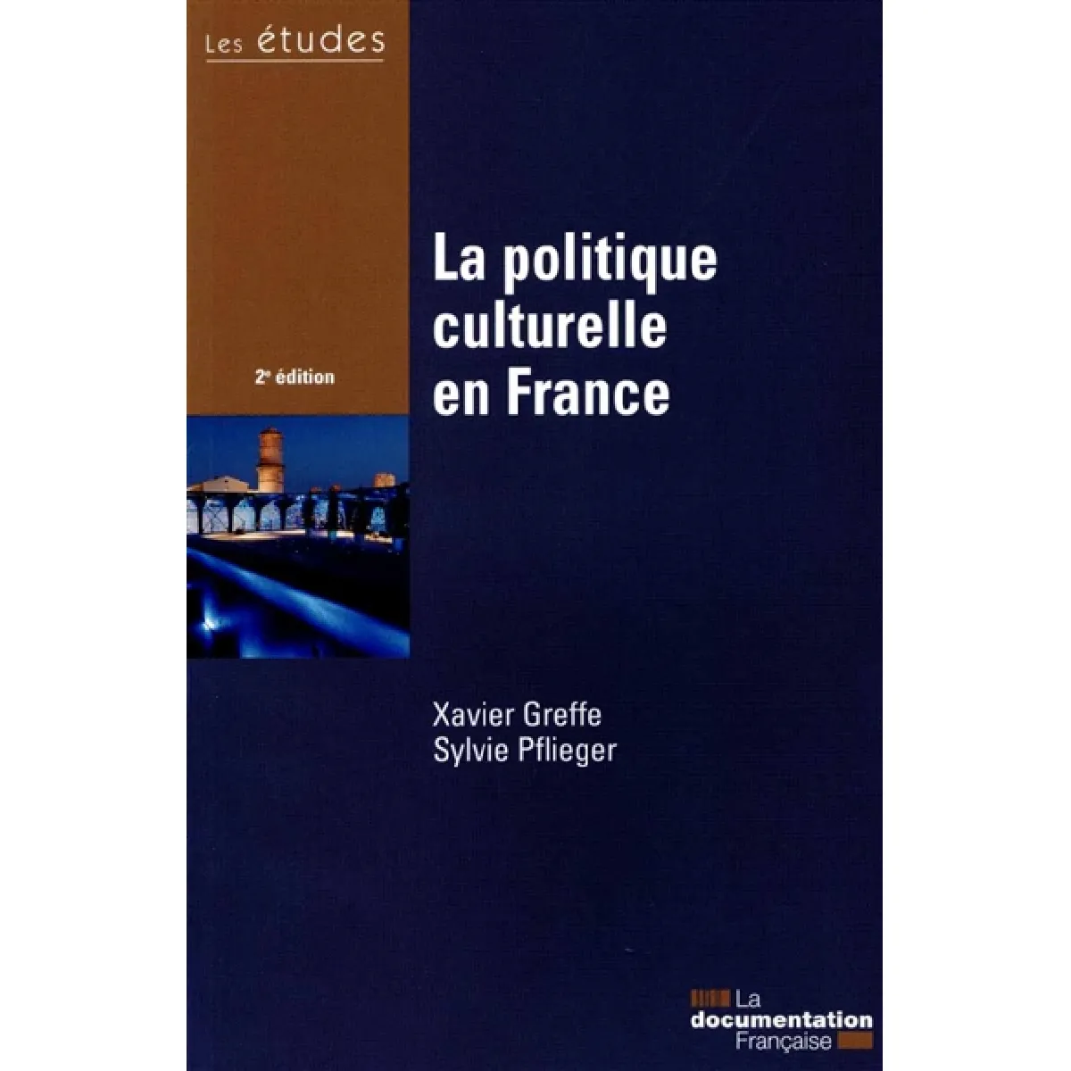 La politique culturelle en France · Occasion