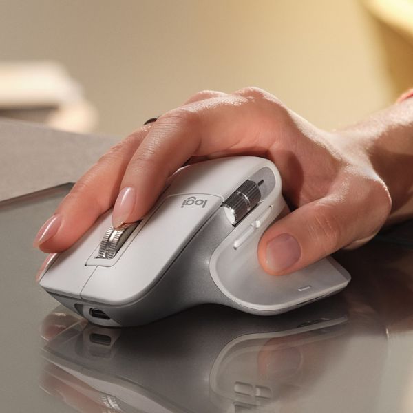 Logitech MX Master 3s Wireless/Bluetooth White - 910-006560