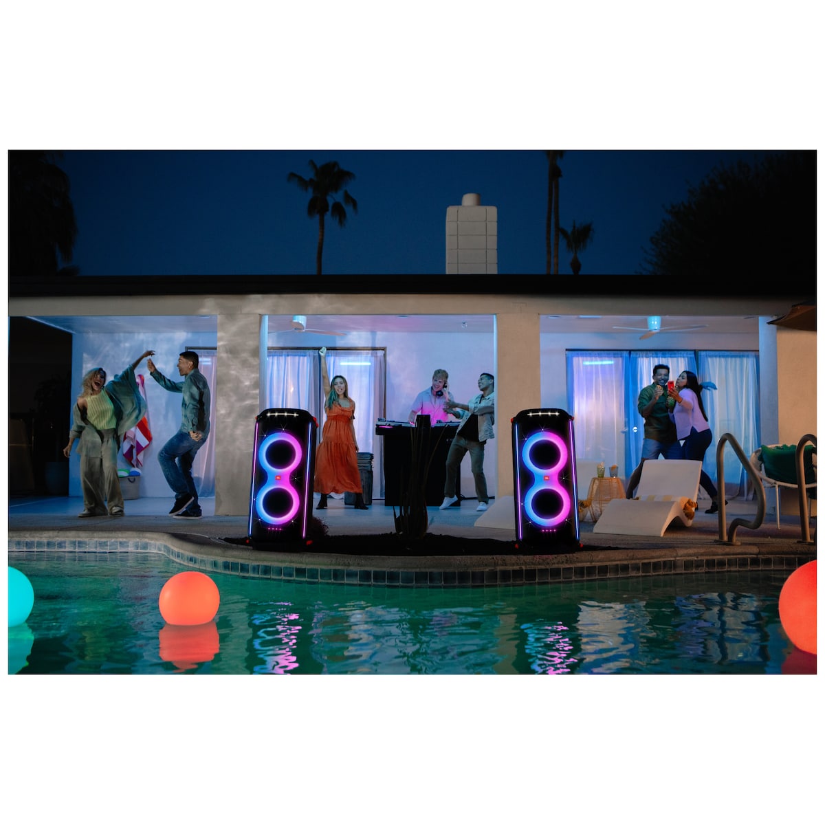 JBL PartyBox 710 partyhøyttaler (sort)