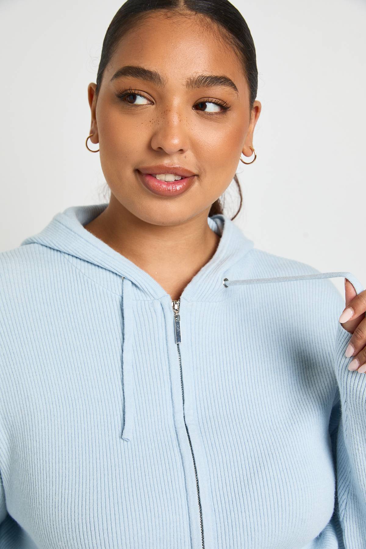 boohoo Ensemble Coordonné Grande Taille Sweat à Casynthétiqueche Zippé et Pantalon en Maille Côtelée Super Douce