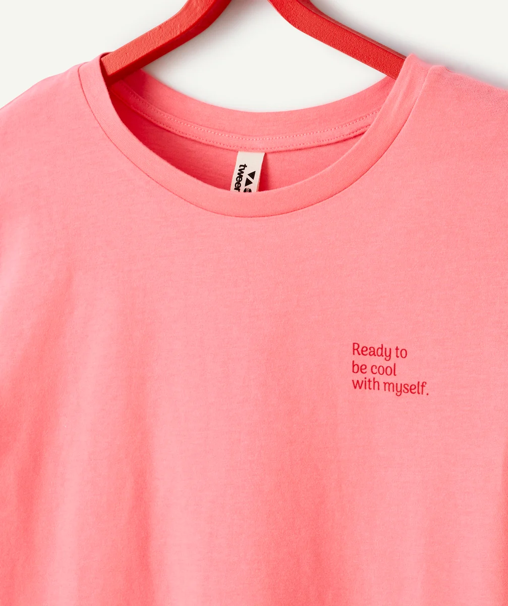 T-SHIRT MANCHES COURTES FILLE EN COTON BIO ROSE AVEC MESSAGE ROUGE