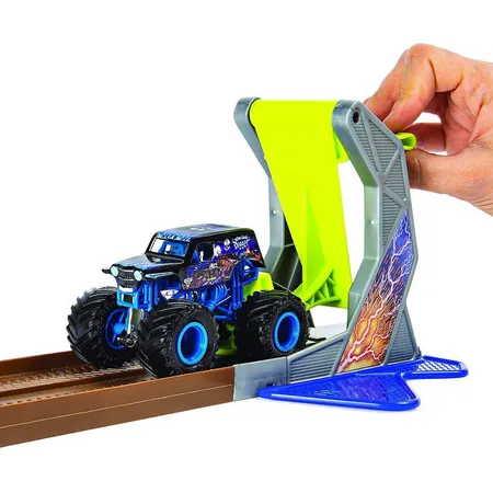 Spin Master Monster Jam Stunt Spielset, 1 Stück, sortiert