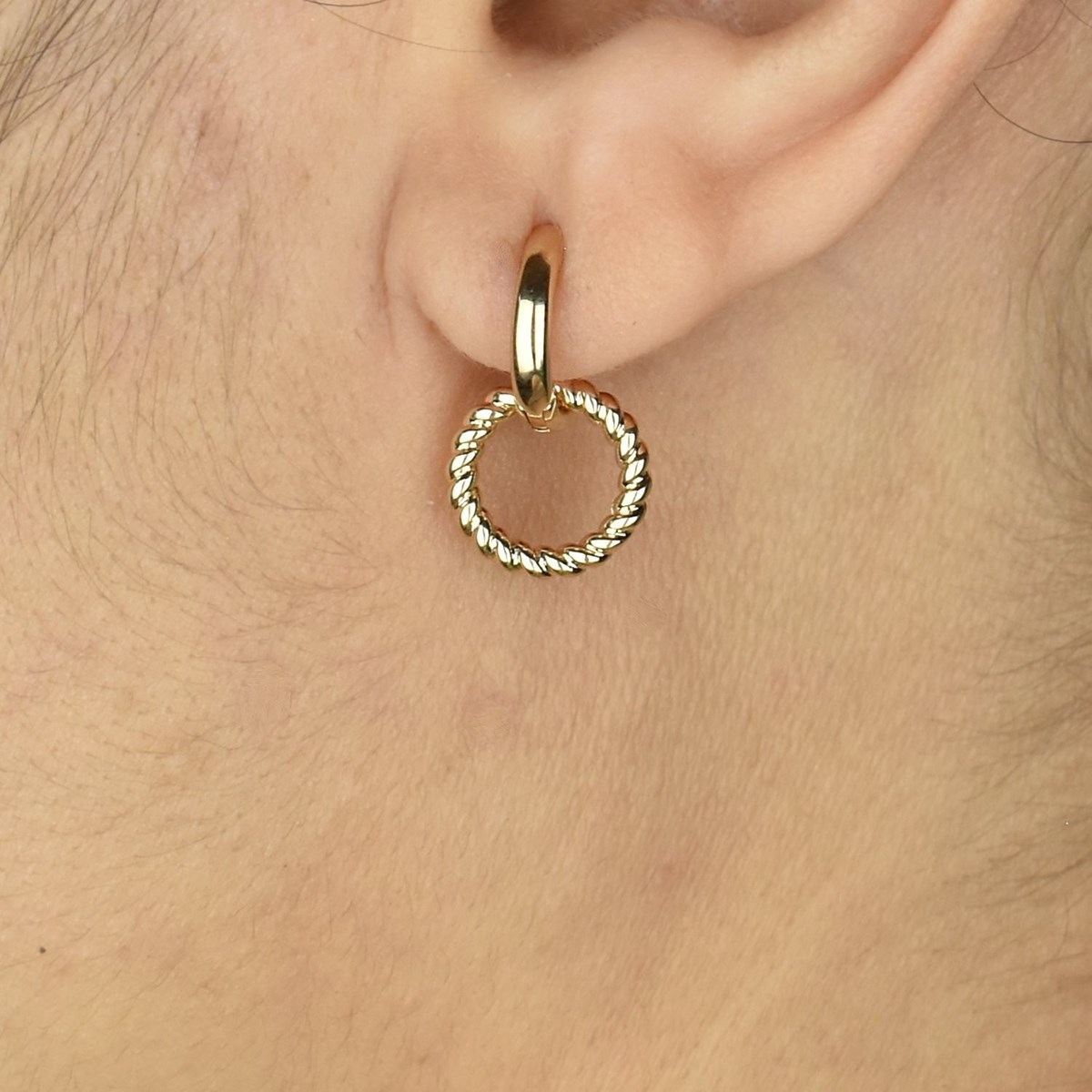Boucles d'oreilles Mini Créoles cercle torsadé Plaqué or 750 3 microns