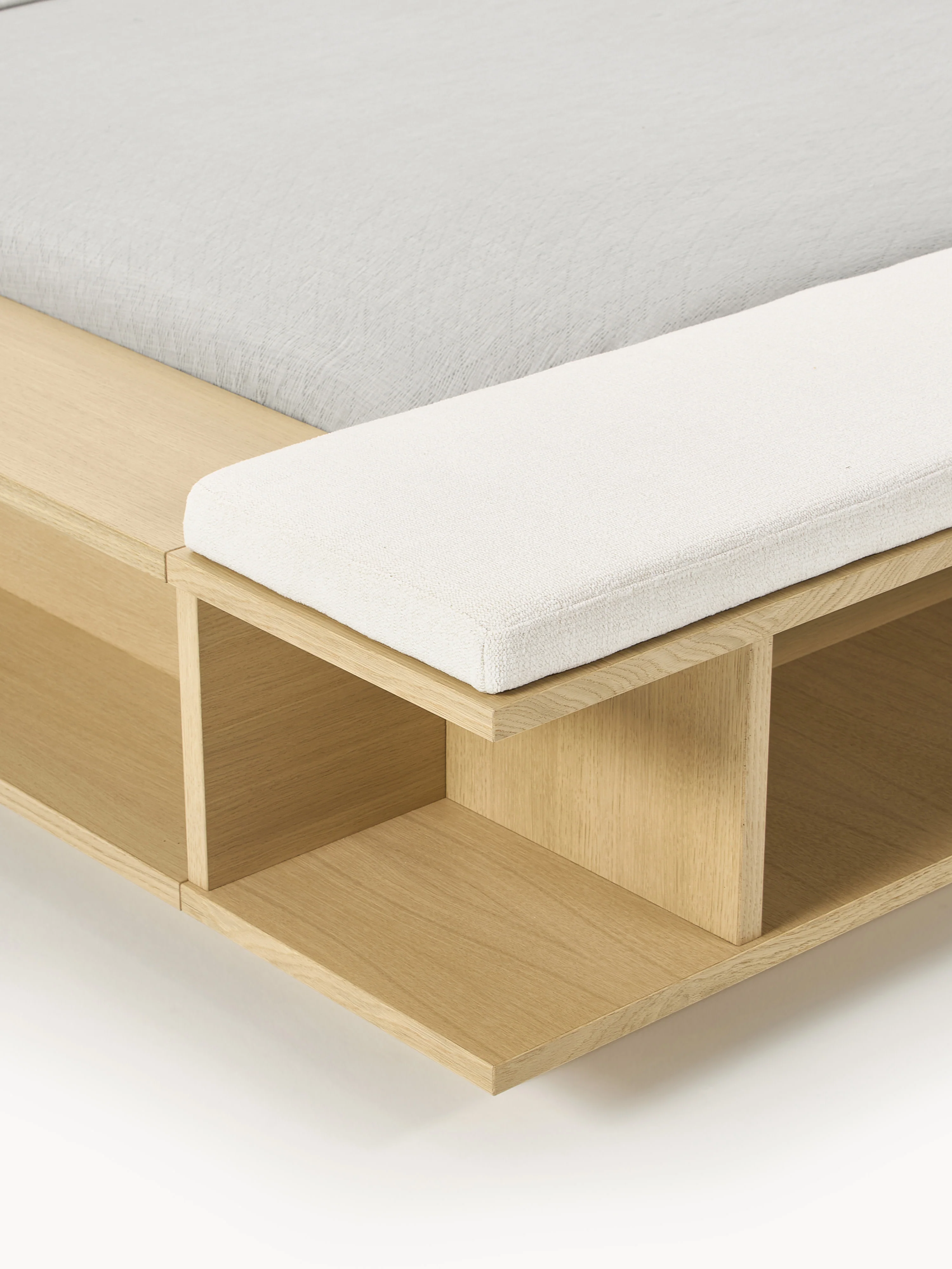 Houten bed Clark met bank en zijplanken