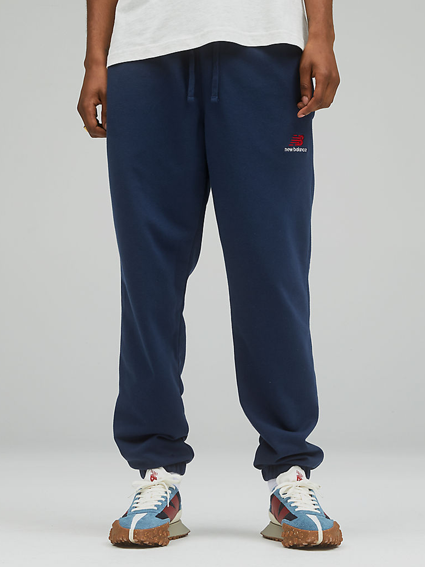 Uni-ssentials French Terry Sweatpant