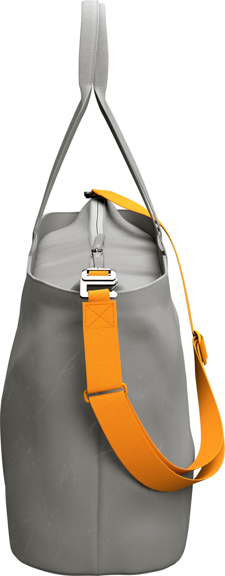 Db Essential Weekender 40L Sand Grey
