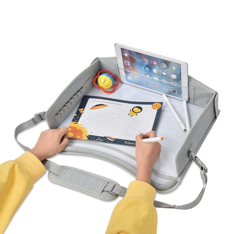 Multifunktionaler Kinder Autositz Spieltisch Knietablett Reisetisch Ablage für Essen / Getränke / Spielzeug - Grau
