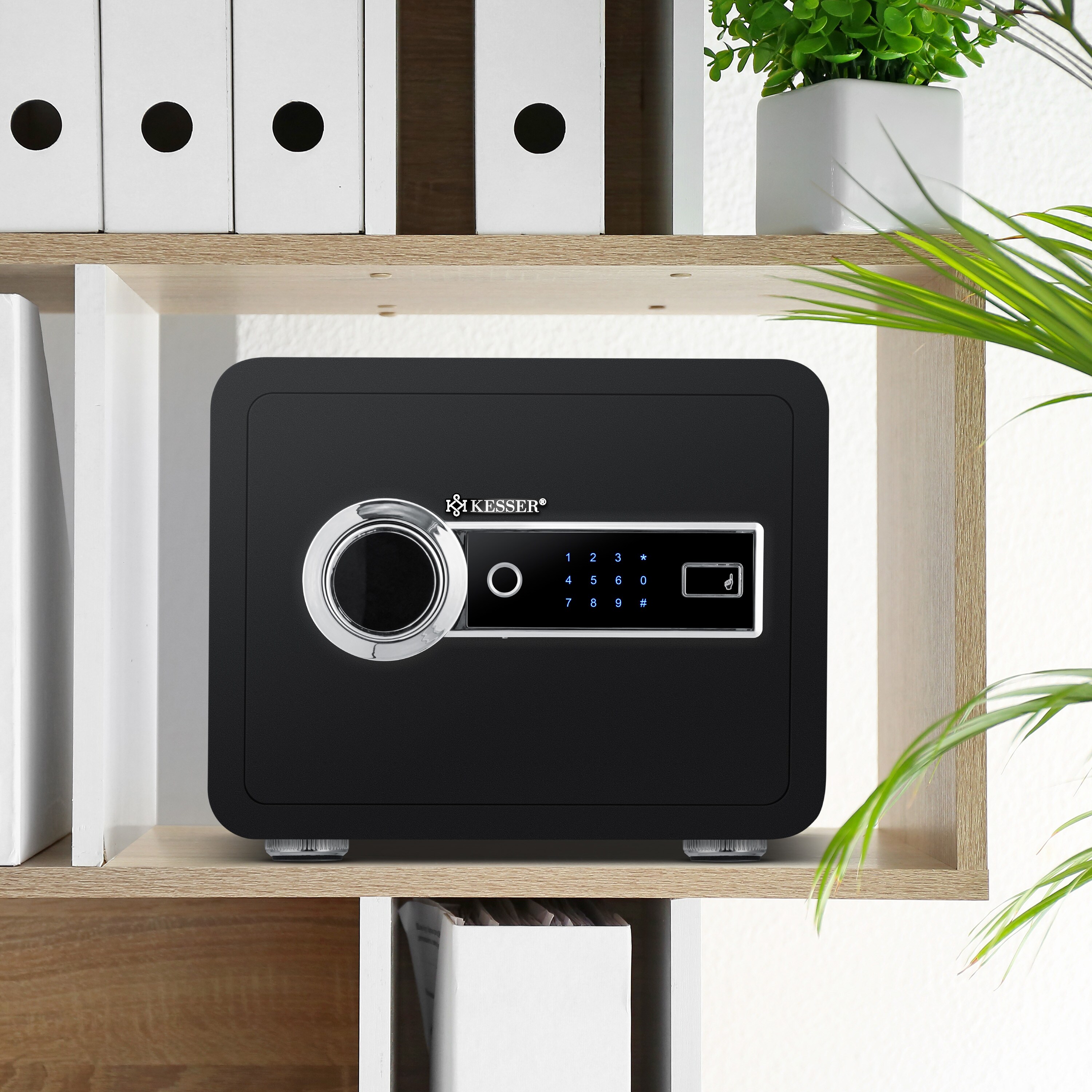 KESSER® Elektr. Tresor mit Fingerabdruck | Inkl. Batteriebox | Elektronischer Safe | 3x Doppelbolzenverriegelung | Boden Wandtresor | Möbeltresor | Beleuchtung | Panzerschrank Zahlenschloss