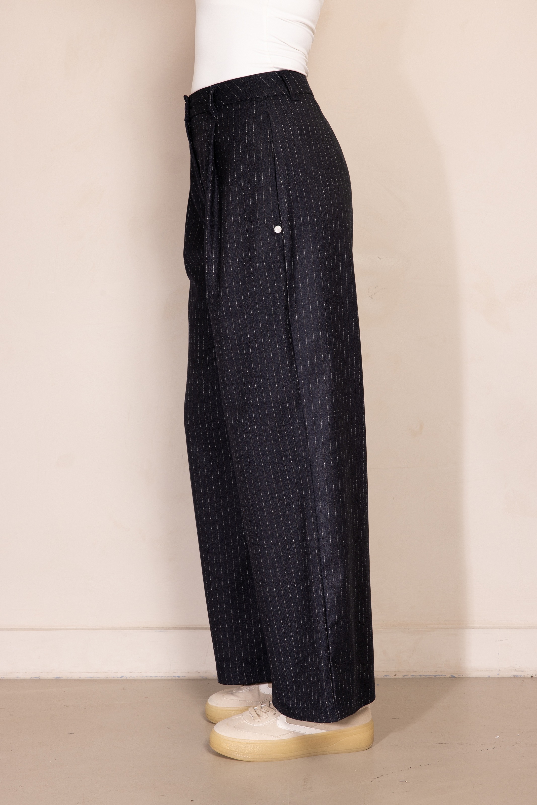 Zhrill Bundfaltenhose »GRETA Hose«  mit Nadelstreifen, weite Passform