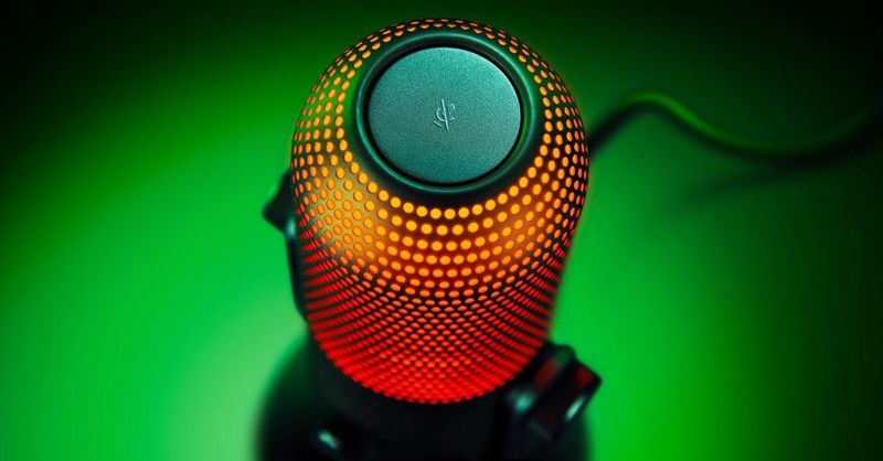 Razer - Seiren V3 Chroma - USB Condensator-Microfoon - Zwart - RGB Verlichting