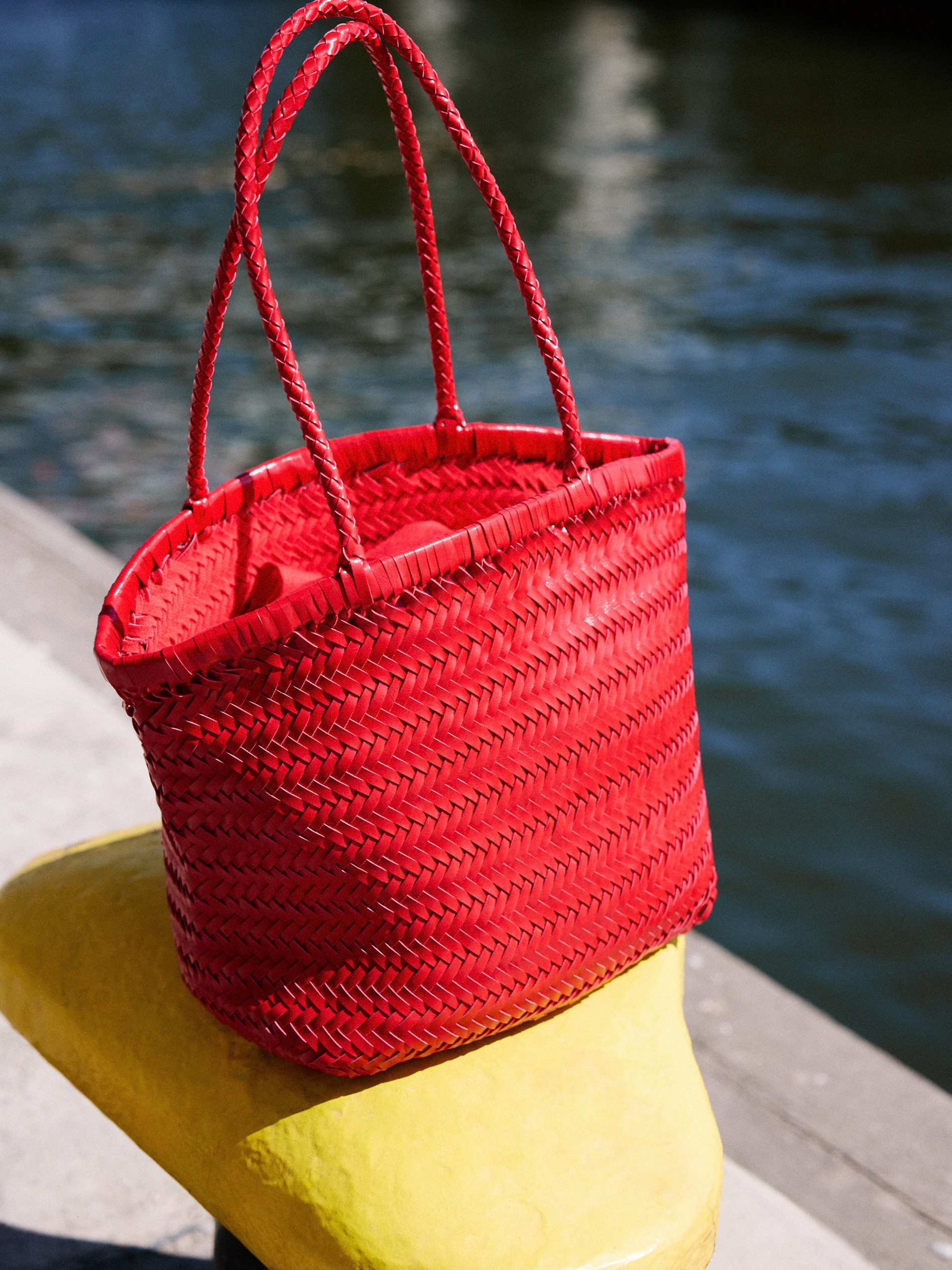 LADIES` HANDBAG
