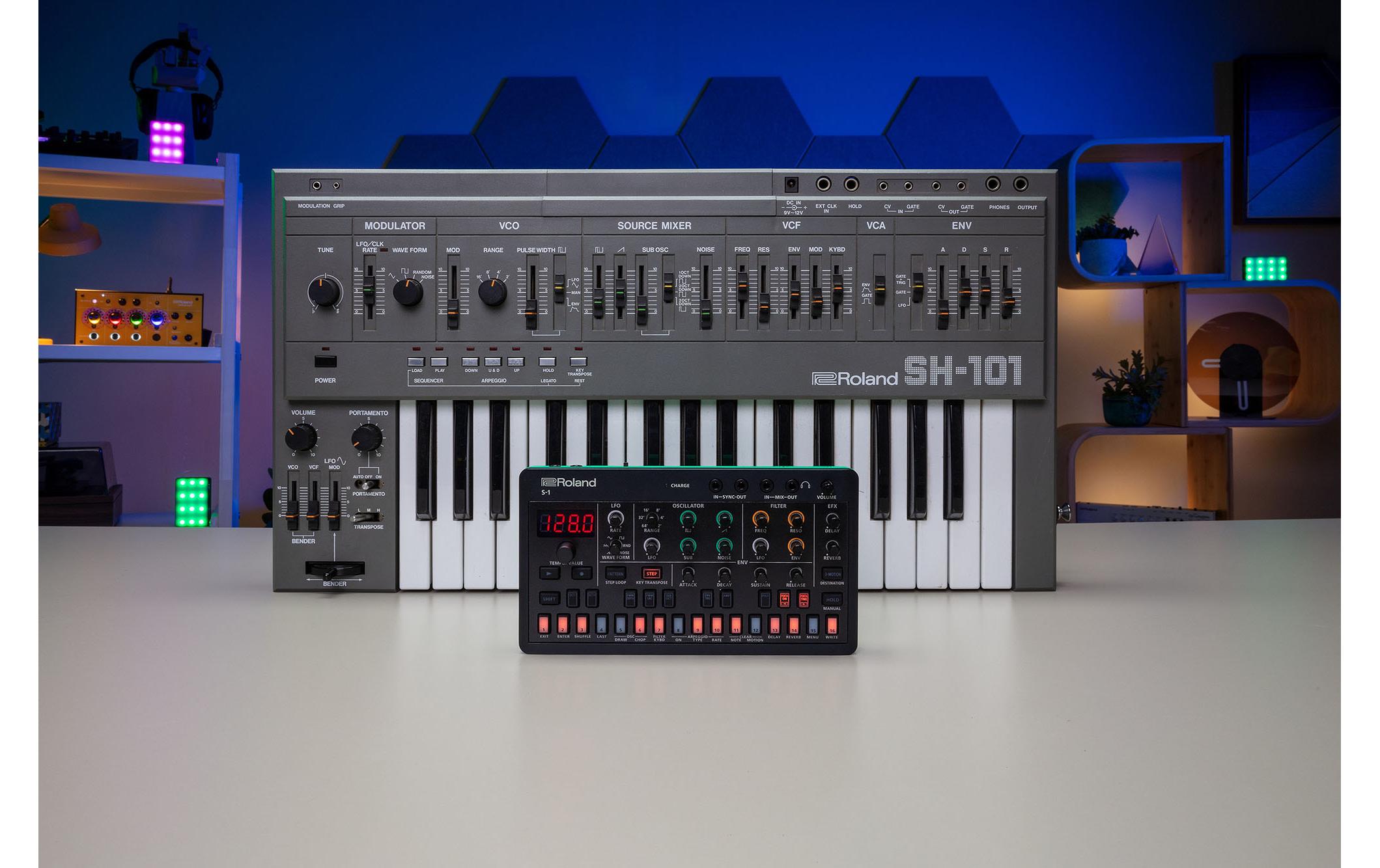Synthesizer AIRA S-1<br>Tweak-Synthesizer mit neuer Klangwelt