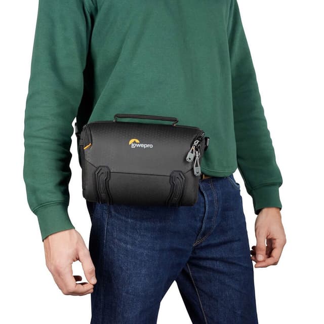 Lowepro Adventura SH 140 III kamerataske (sort)