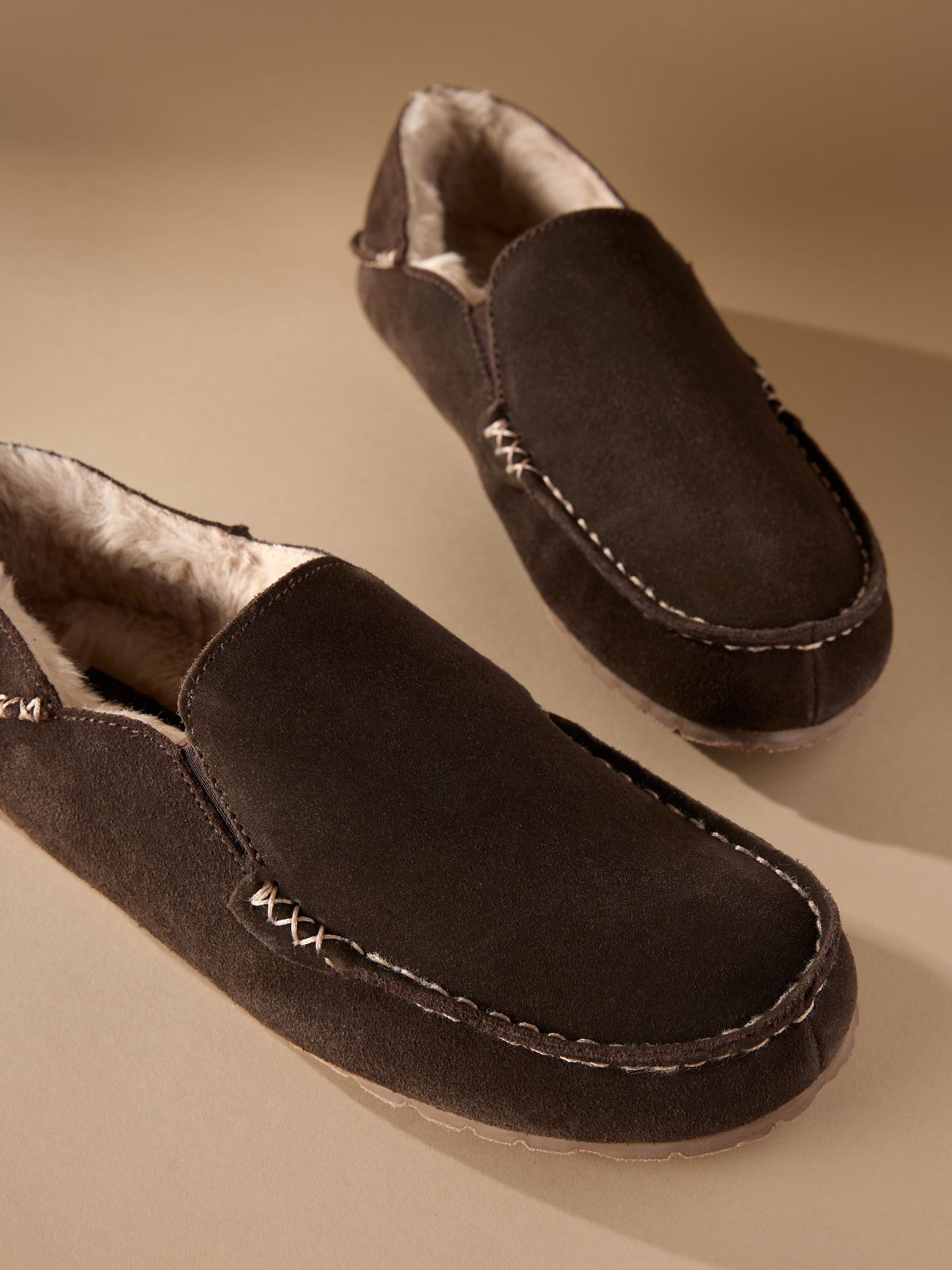 Bruin - Signature Kickdown suède moccasinpantoffels