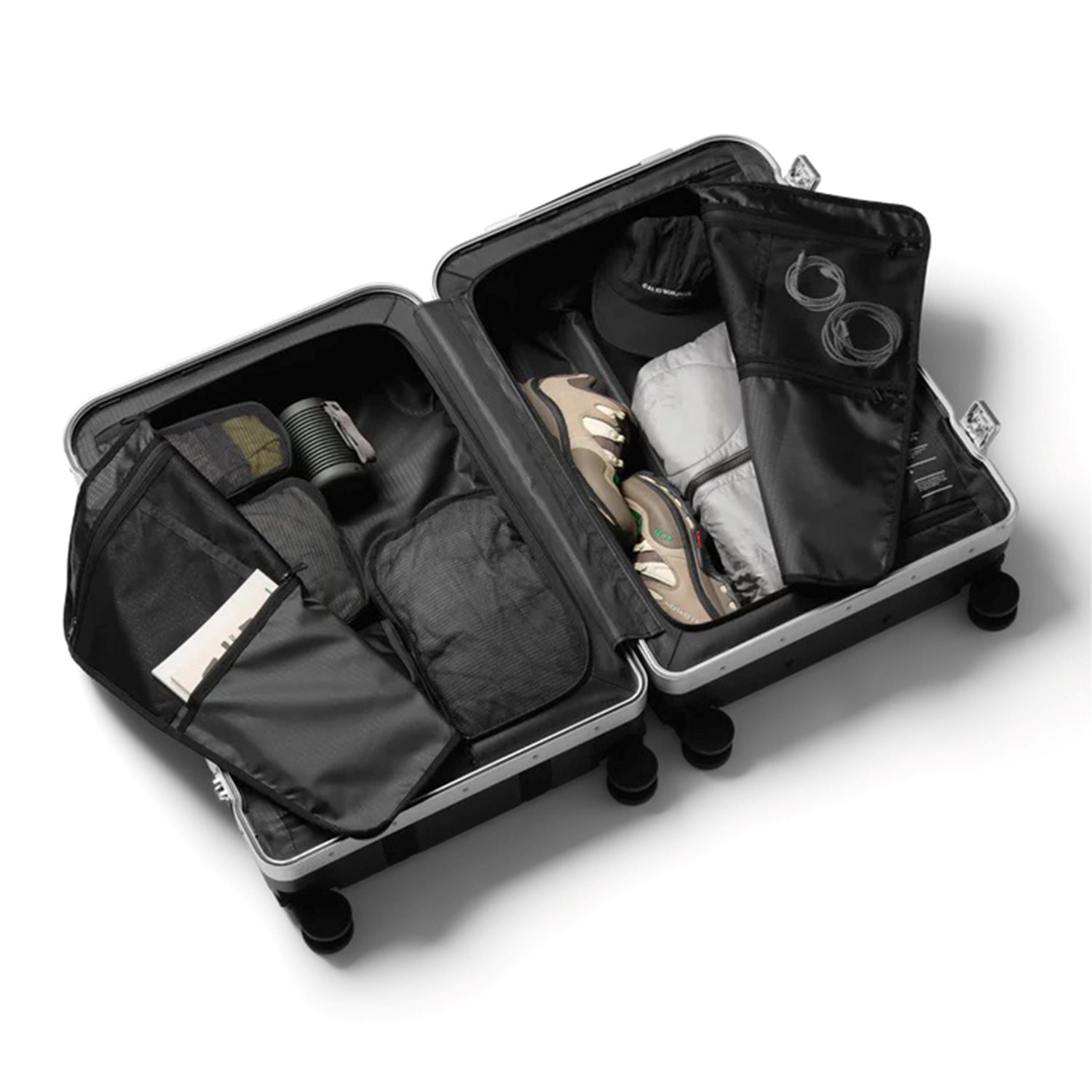 DB Journey Ramverk Pro Check-in Luggage Large black out