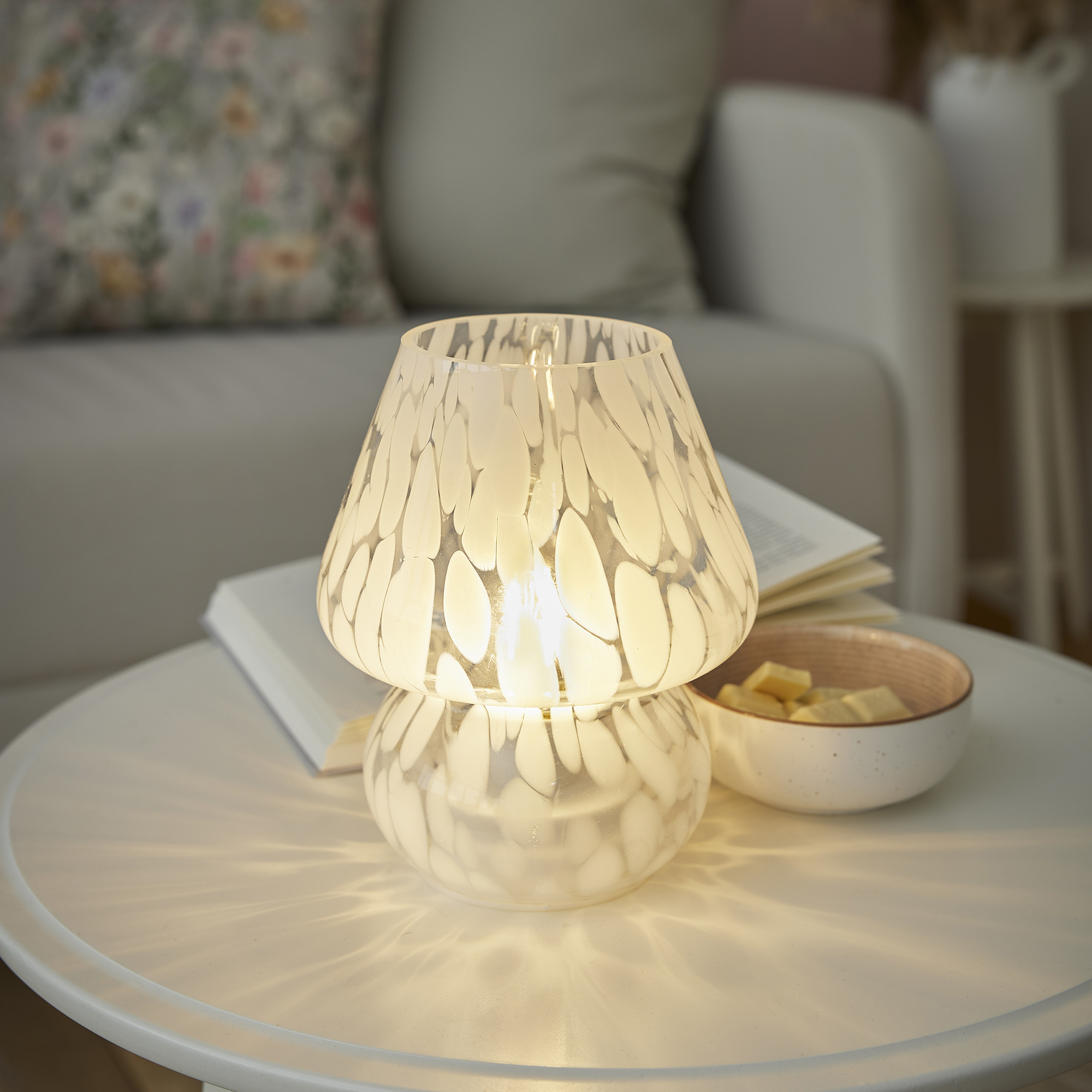 Deko-Lampe Sprenkel, weiß, 18.5 cm