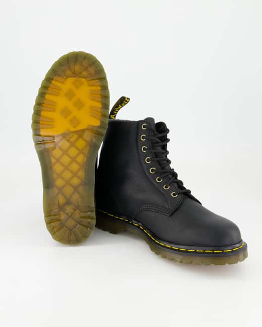 Dr. Martens 1460 Schnürstiefel in Schwarz