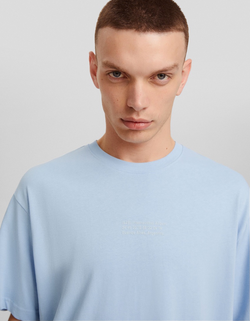 Camiseta oversized de manga curta estampada
