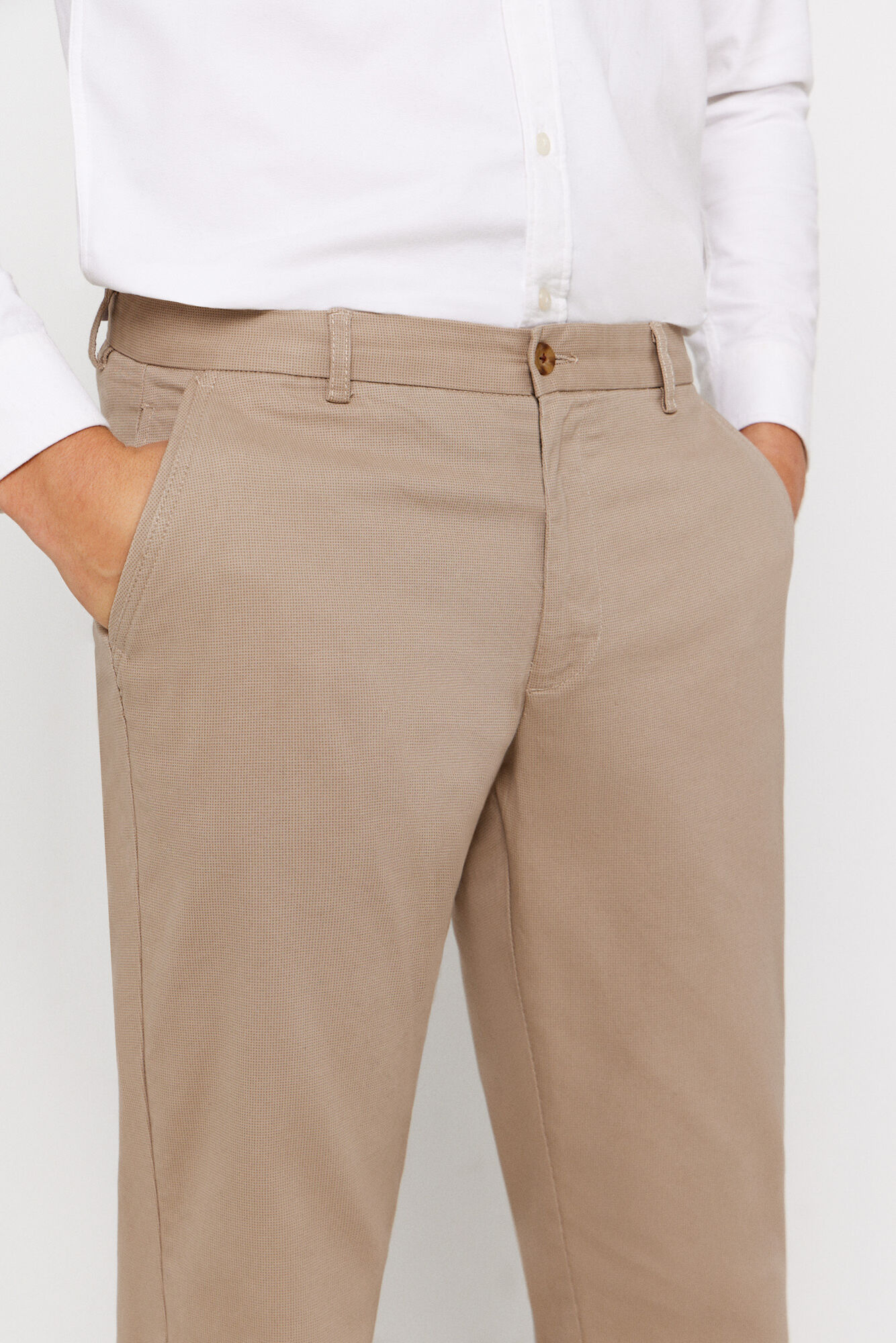 Calça chino estampada de corte regular