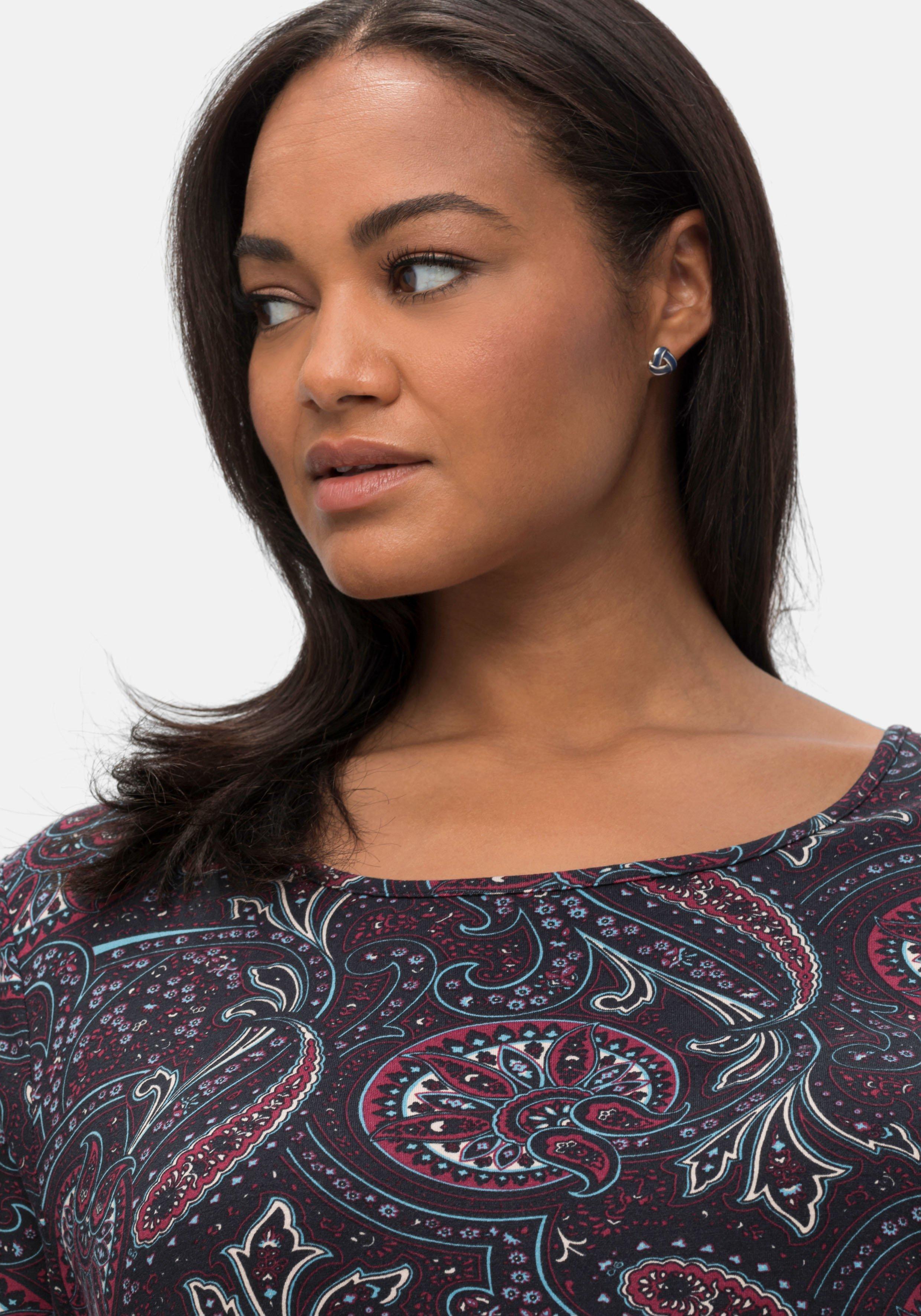 Zipfelshirt in Longform, mit Paisley-Print