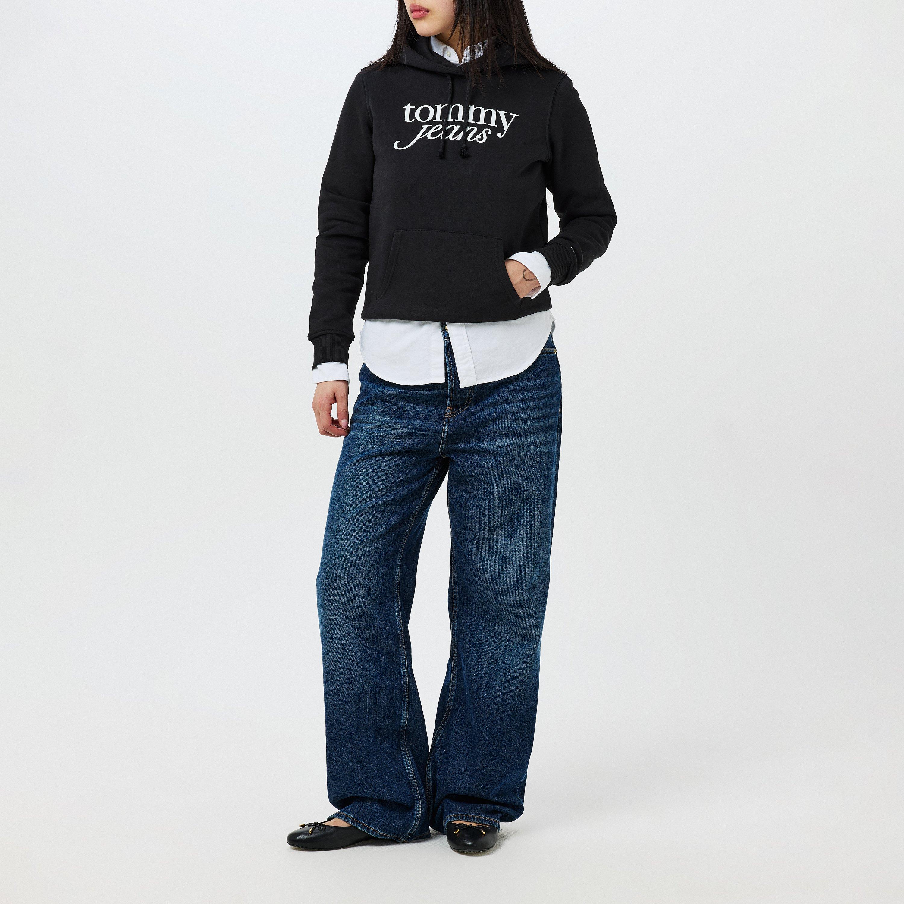 Tommy Jeans Essential Logo Hoodie