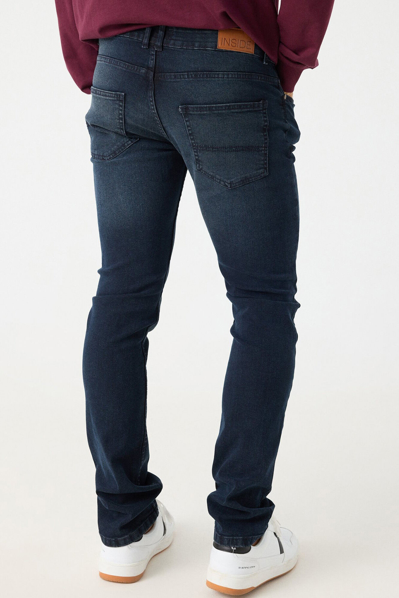 calça jeans básica slim