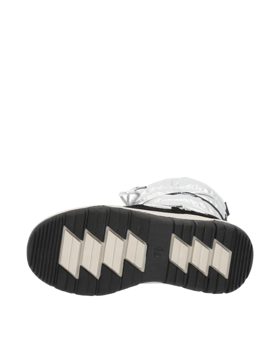 Snowboot