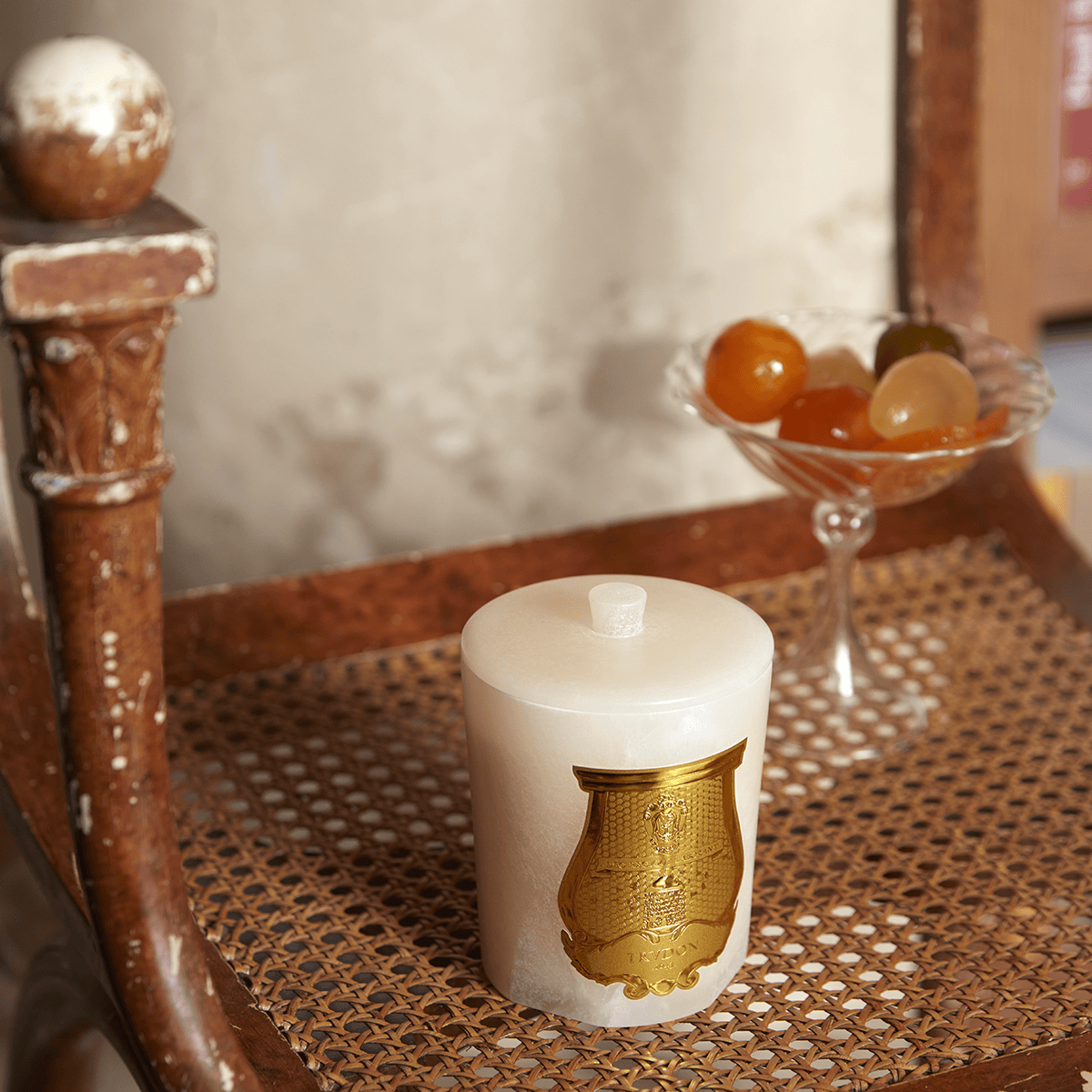 The Alabaster Ernesto Scented Candle 270gr