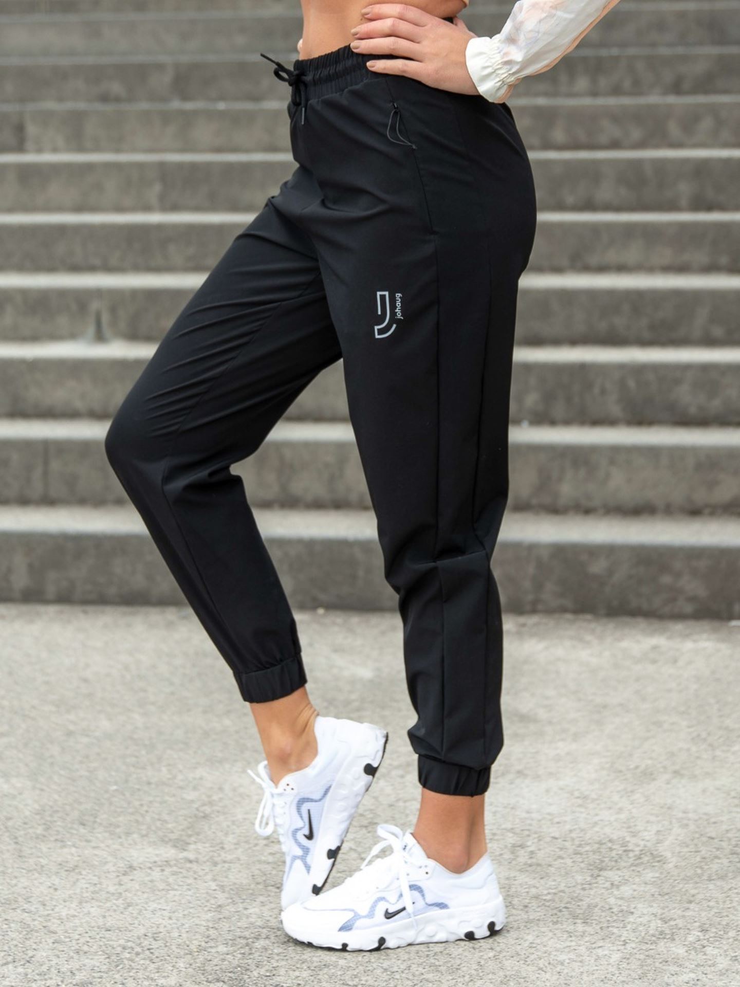 Strut microfiber pant