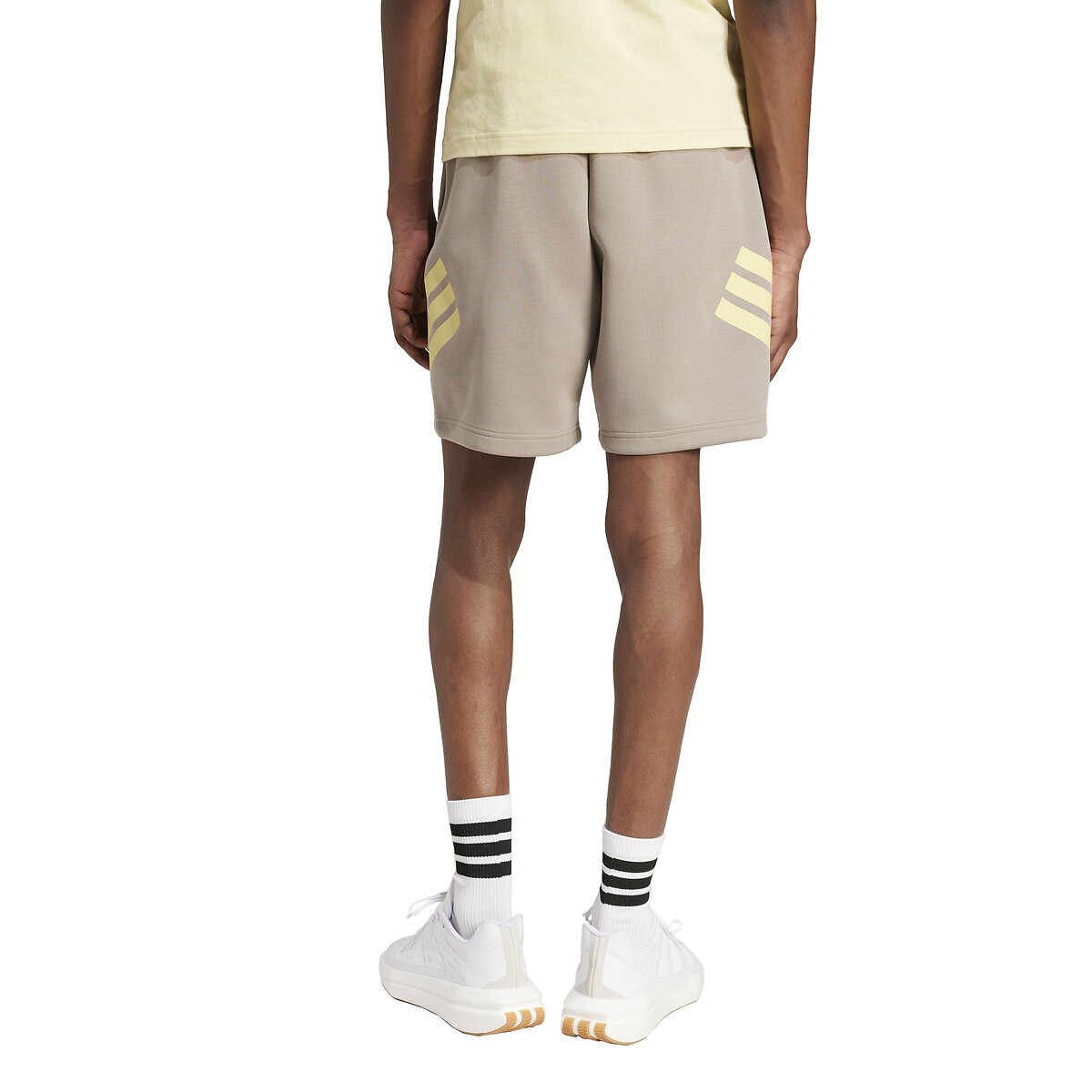 ADIDAS ROUPAS ESPORTIVAS<br>Curto Future Icons 3-Listras