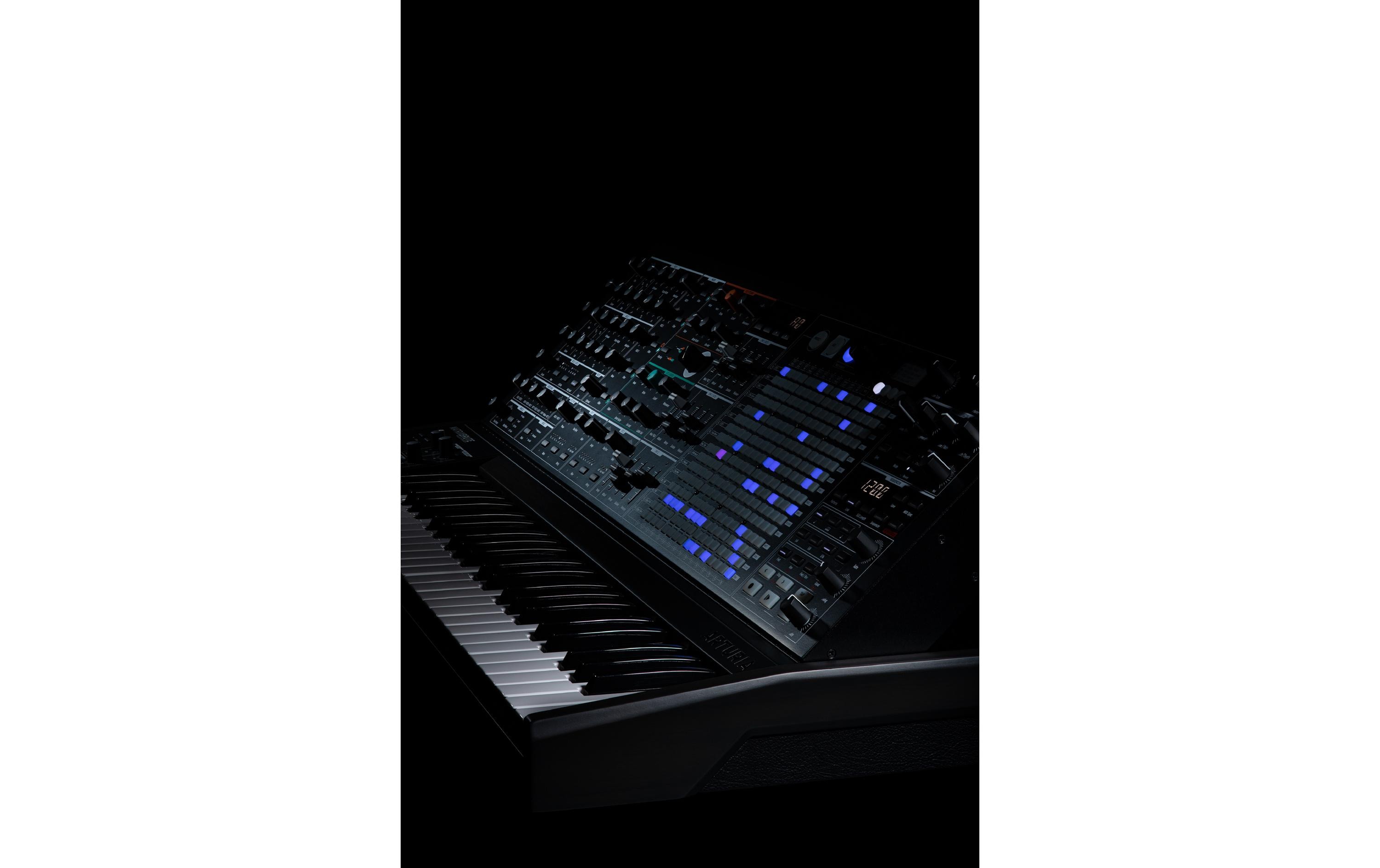 Synthesizer MatrixBrute – Noir Edition<br>Analoger Matrix Synthesizer