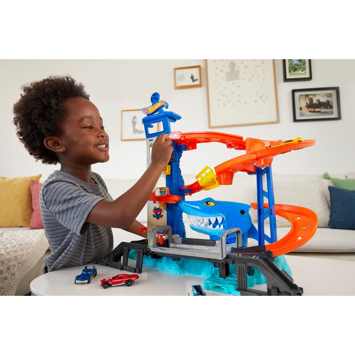 Hot wheels Coffret Attaque du Requin