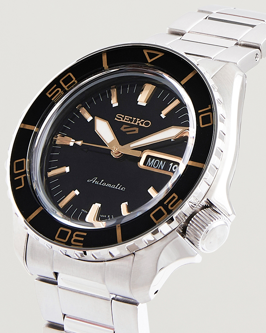 Seiko 5 Sports Automatic Diver Steel 42mm Black Dial