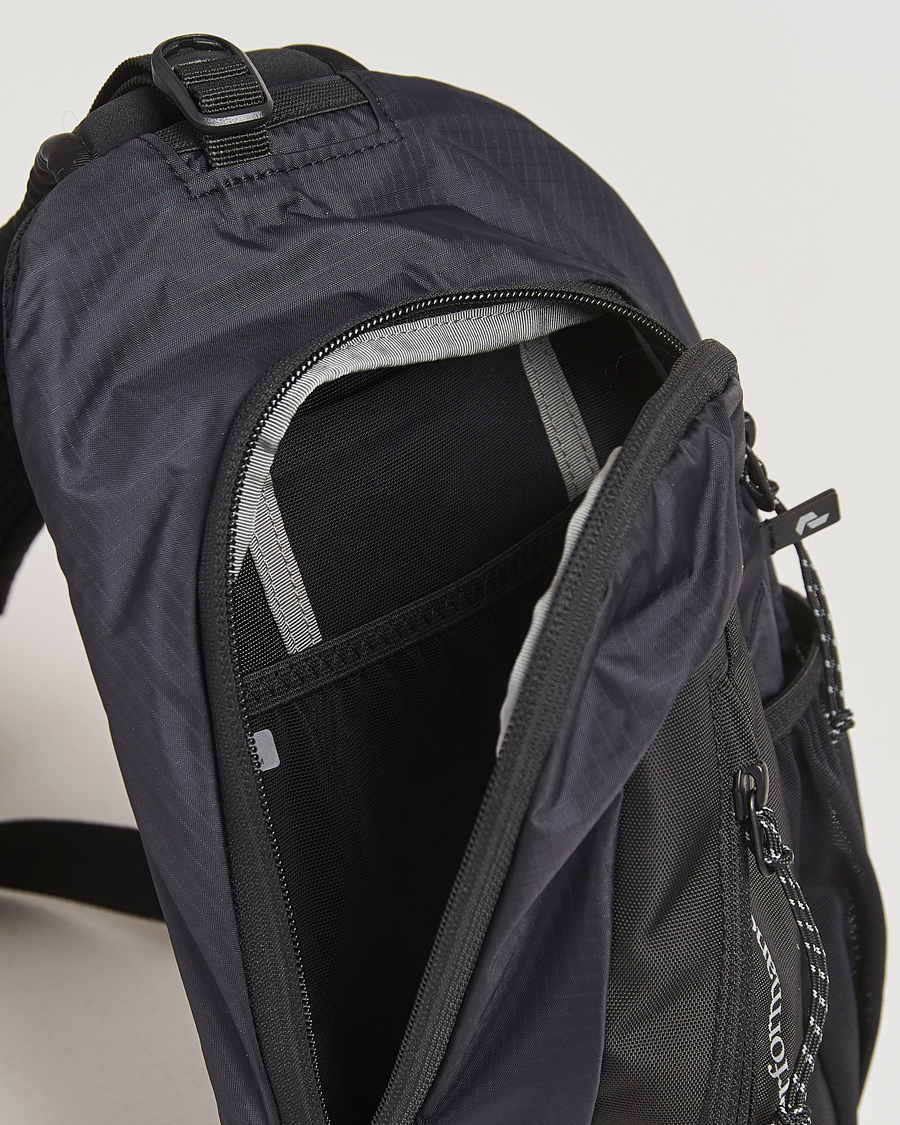 Peak Performance Outdoor Slingbag Black