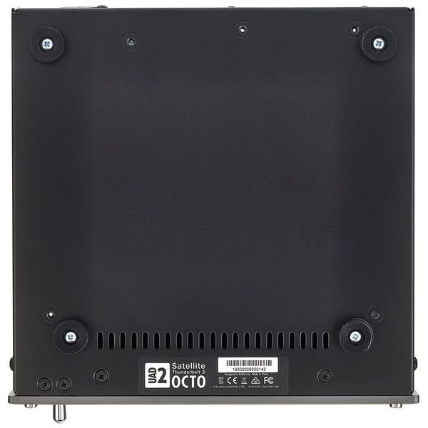 Universal Audio UAD-2 Satellite TB3 Octo