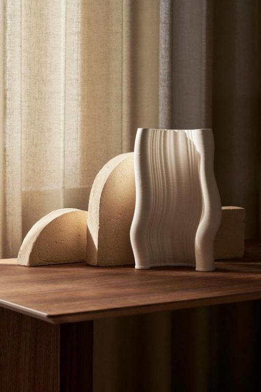 Ferm Living Moire vaas H30 off white