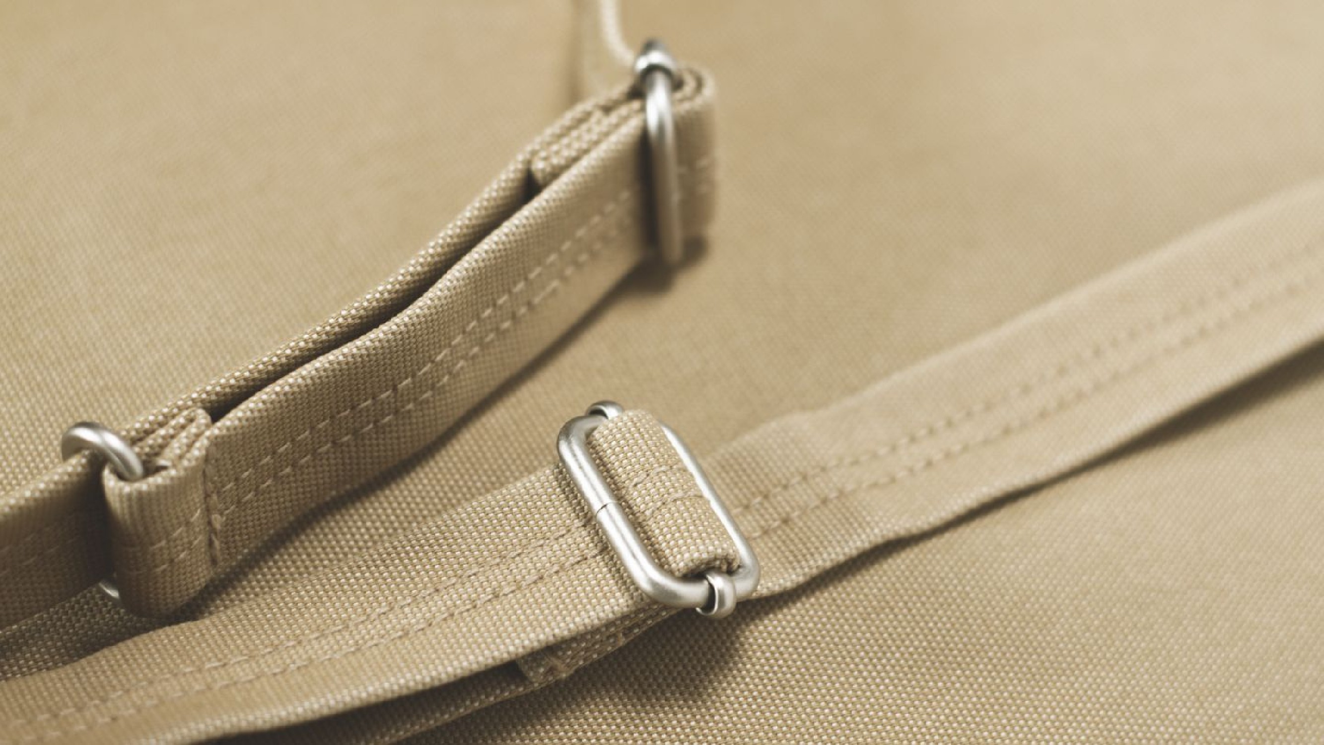 Qwstion Bananatex Tote Bag XL Sand / Raven