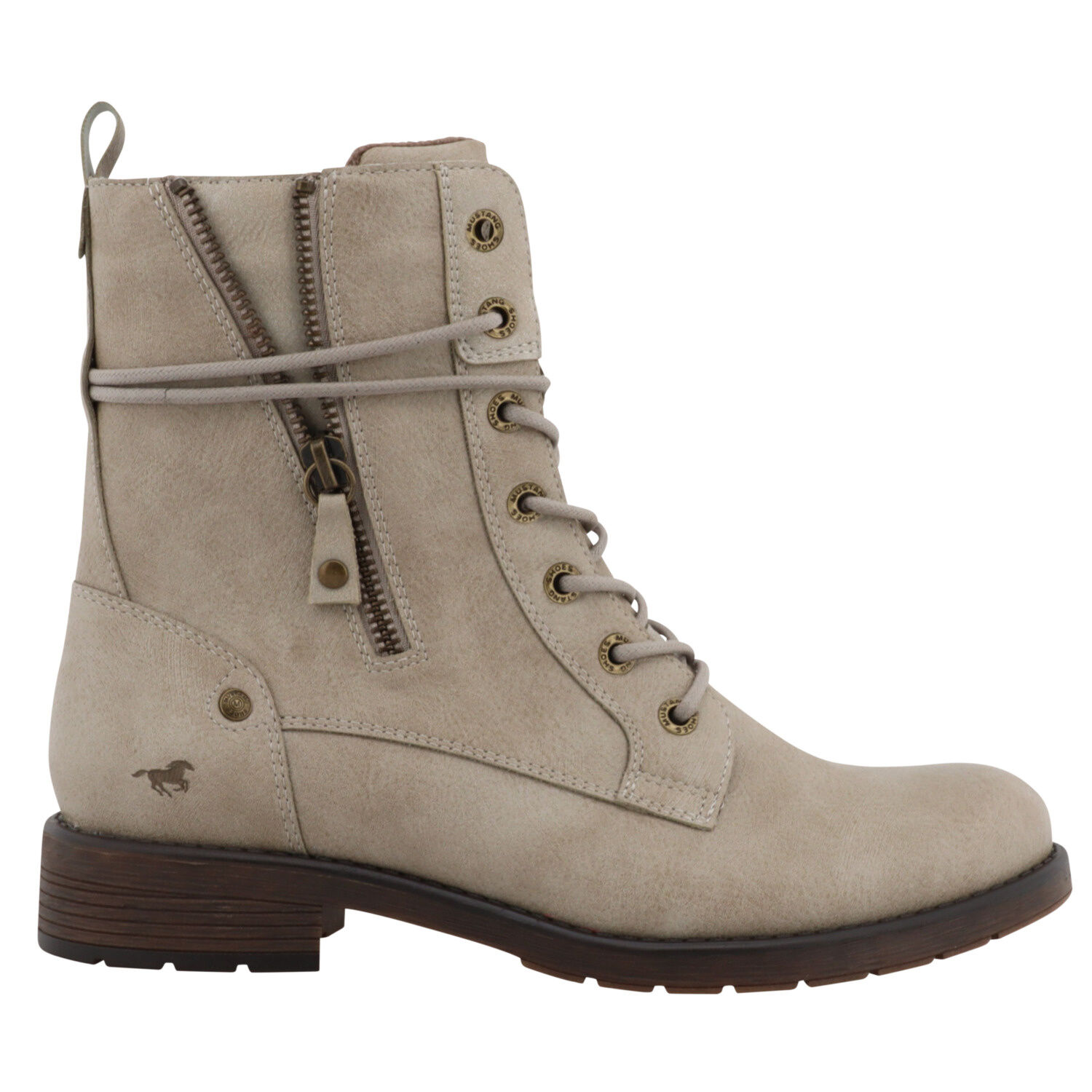 Trendige MUSTANG Schnürstiefelette aus pflegeleichtem Softmaterial