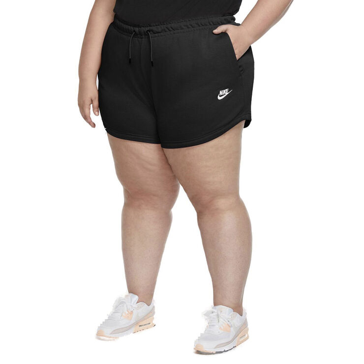 Nike Sportswear Essential shorts (Plus Size) Sort