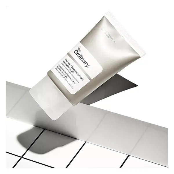 Suspensão de Vitamina C 23% + Esferas de Ácido Hialurônico 2% da The Ordinary 30ml