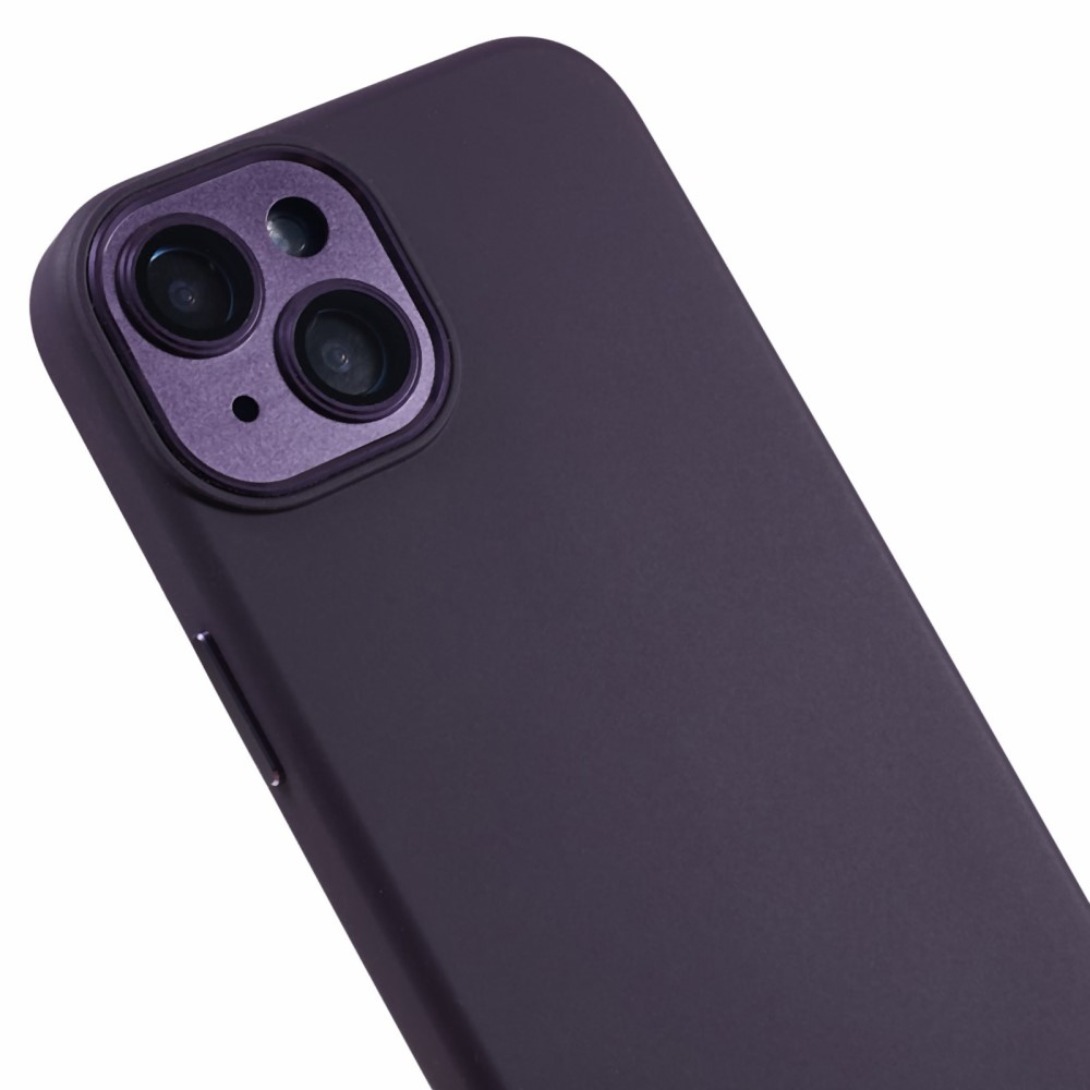 iPhone 15 Silikon Hardcase Hülle mit Alu Kamerarahmen - Dunkelviolett