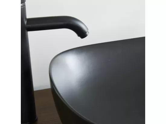 Vasque ovale en céramique noire