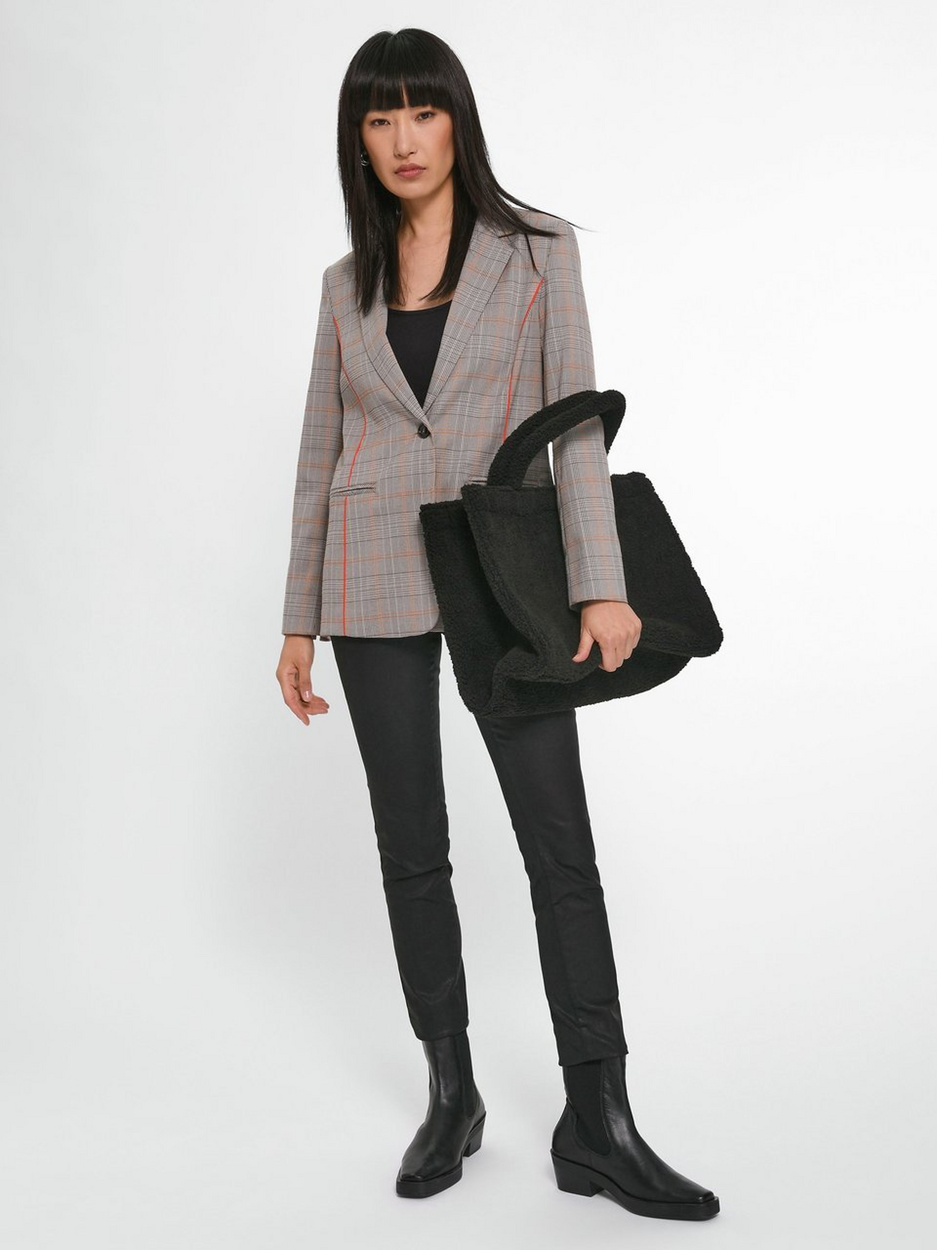 Langer Karo-Blazer