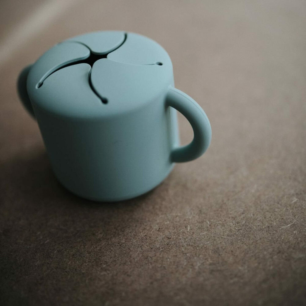 Mushie Snack Cup Cambridge blue