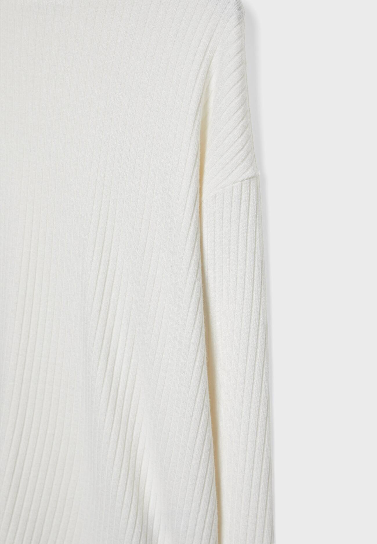 Camiseta oversized com textura aveludada