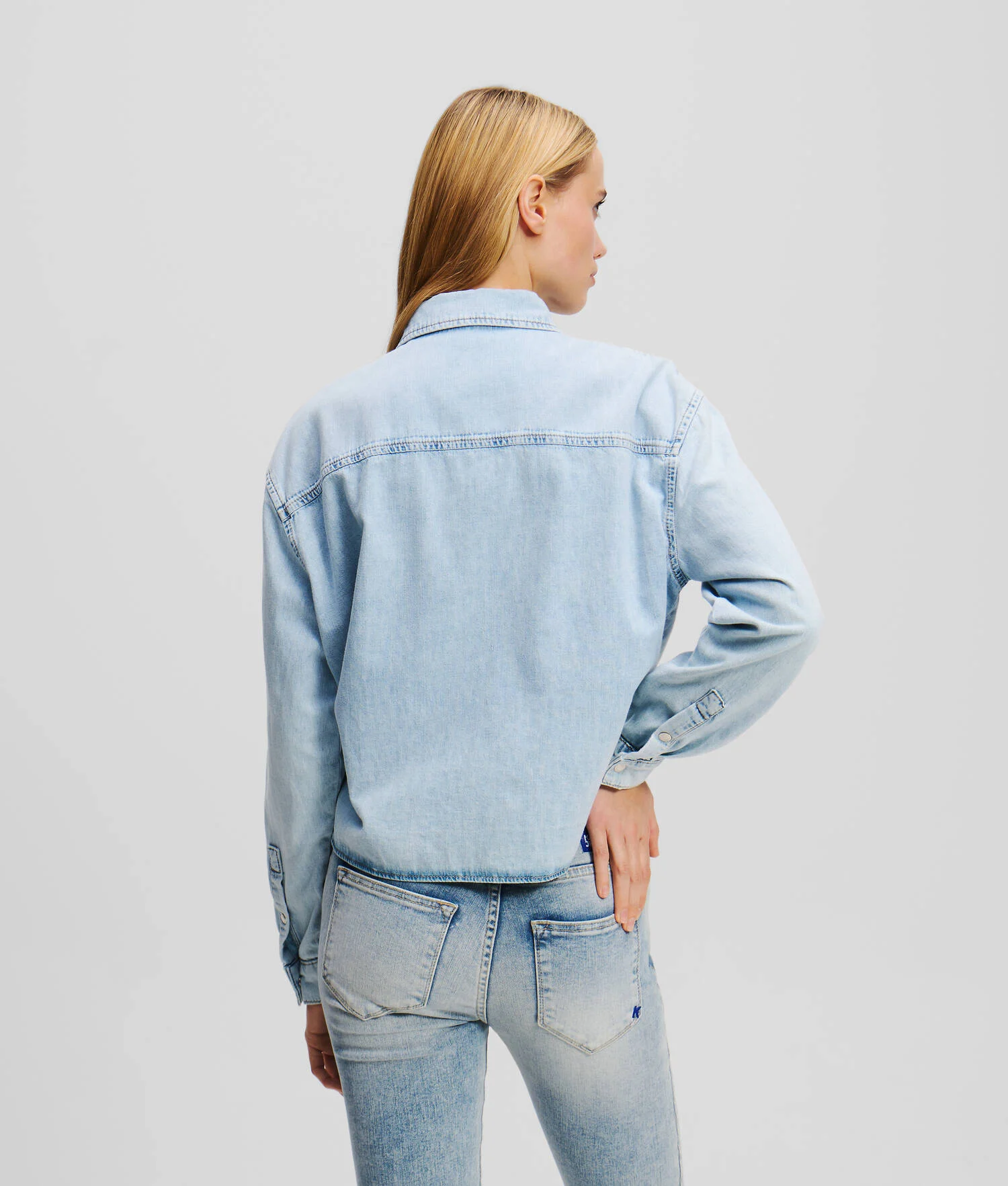 CHEMISE EN DENIM À CRAVATE - Bleu Clair